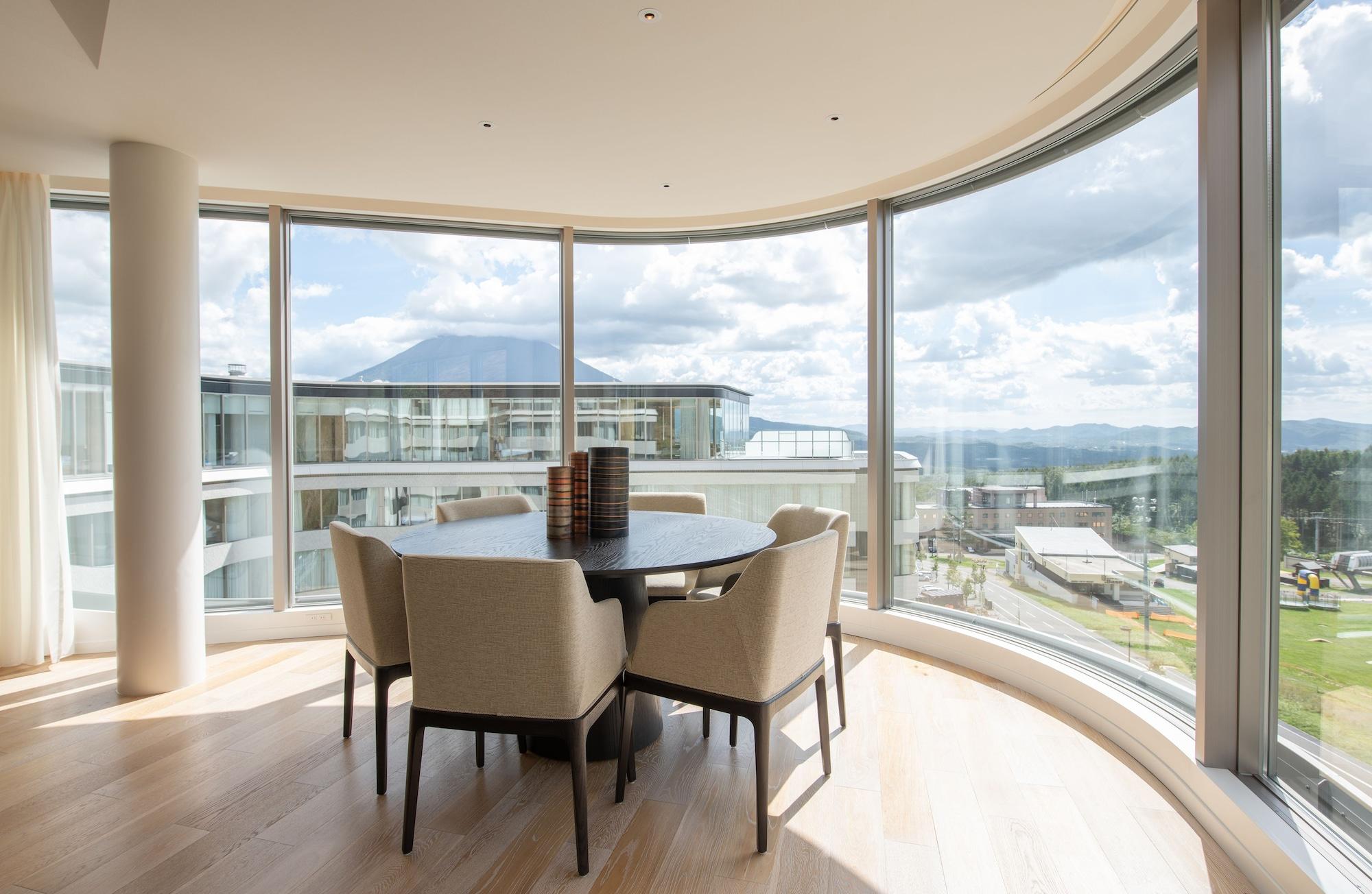 Skye Niseko Hotel Kutchan Bagian luar foto